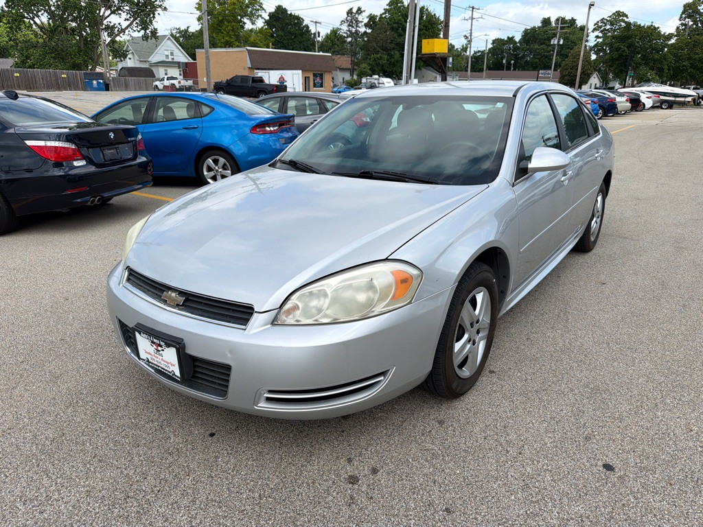 2011 Chevrolet Impala Image 3