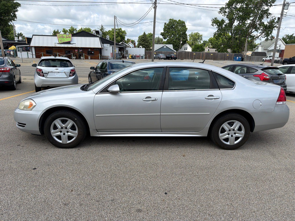 2011 Chevrolet Impala Image 4