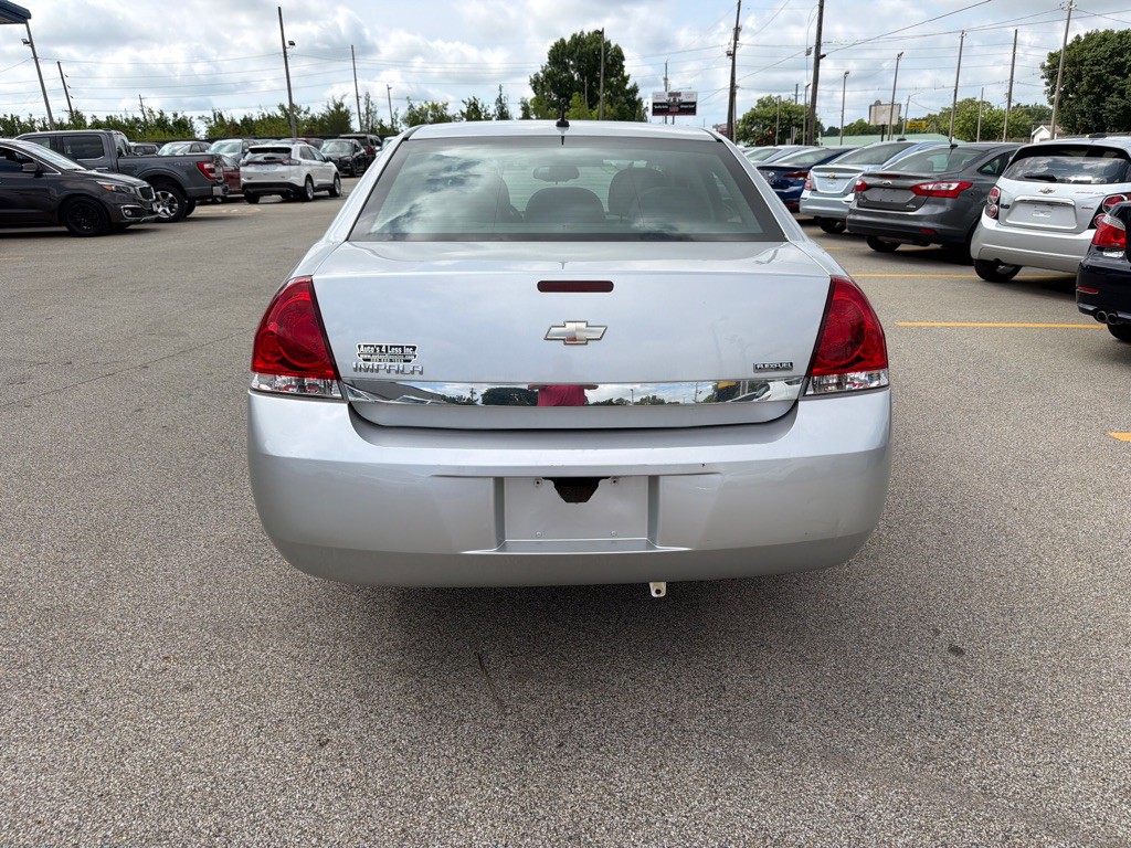 2011 Chevrolet Impala Image 6