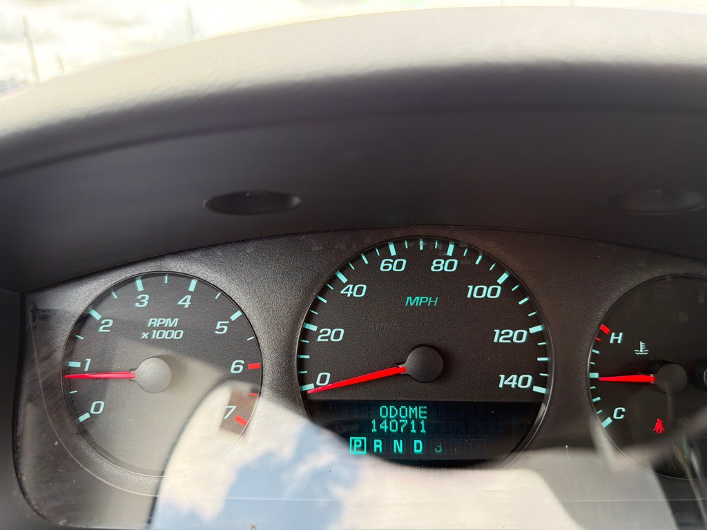 2011 Chevrolet Impala Image 14