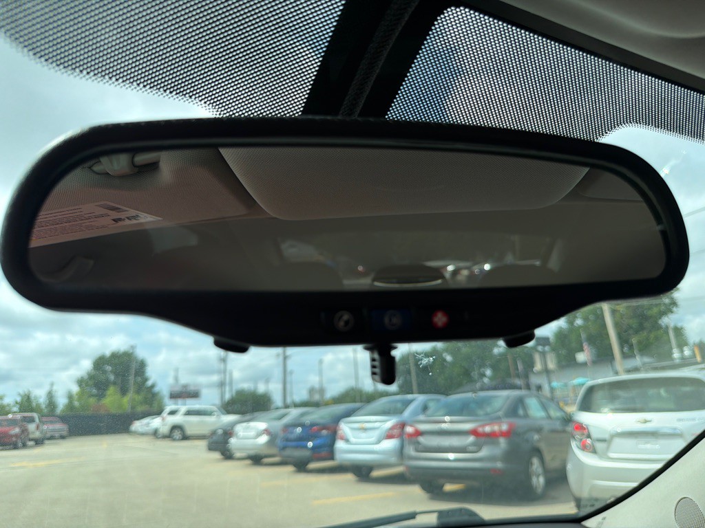 2011 Chevrolet Impala Image 17