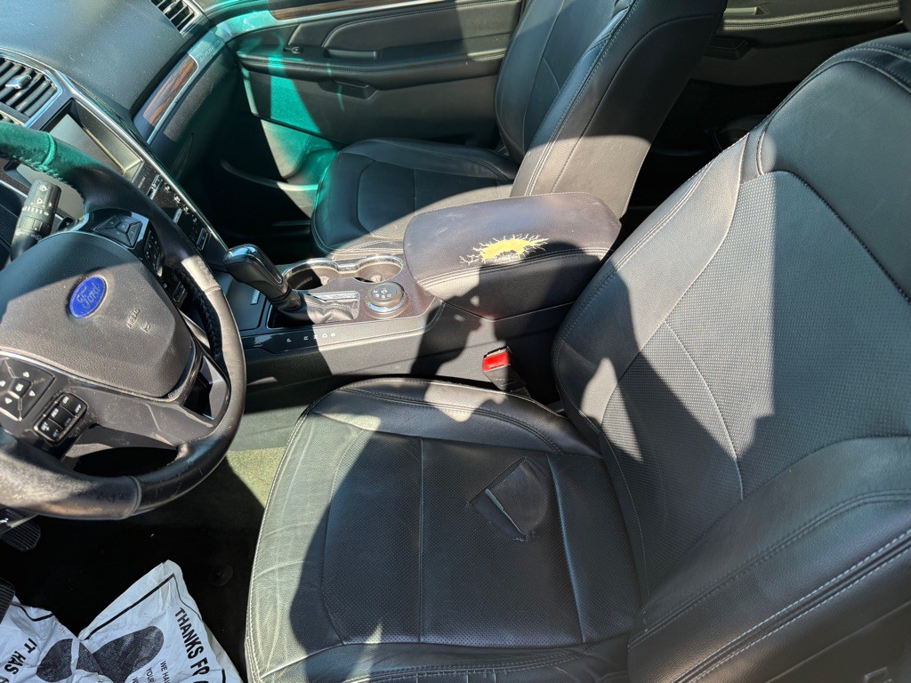 2016 Ford Explorer Image 10