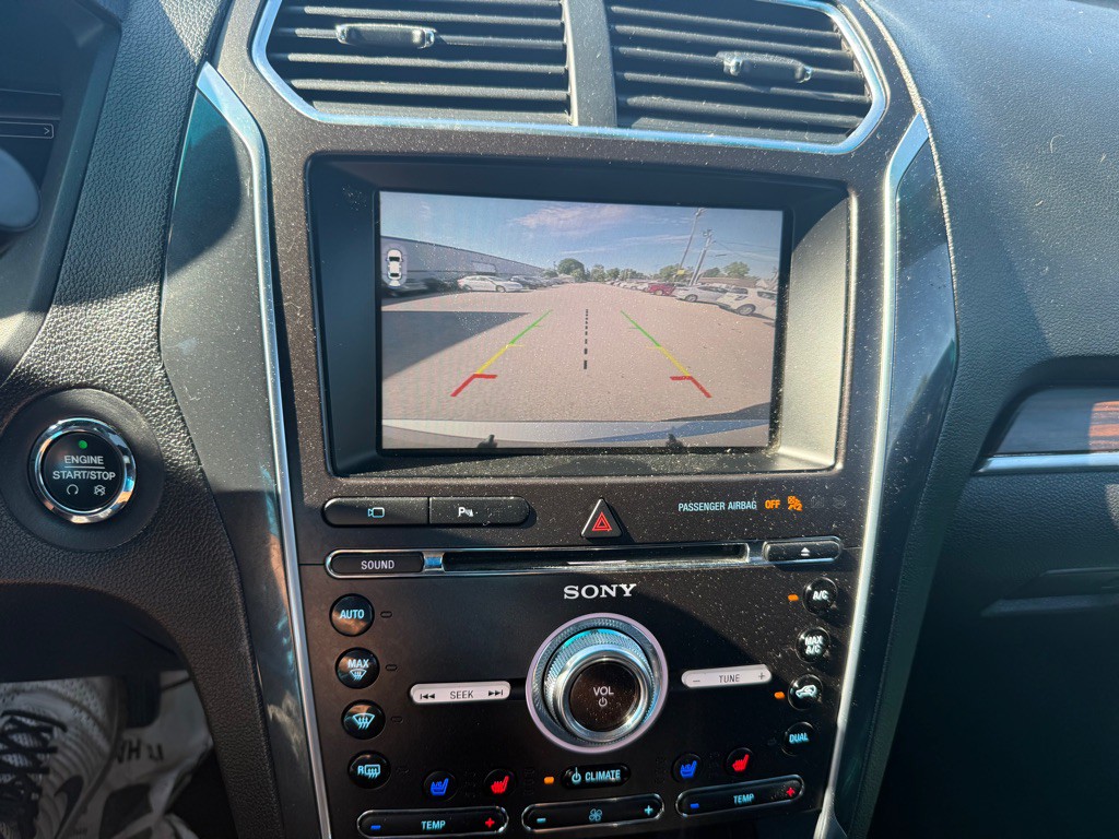 2016 Ford Explorer Image 15