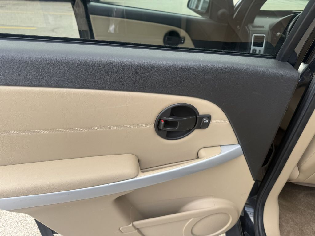 2007 Chevrolet Equinox Image 12