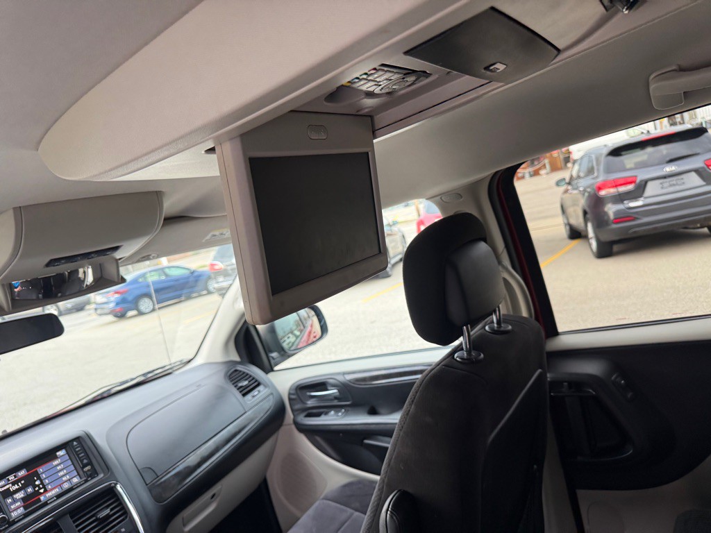 2014 Dodge Grand Caravan Image 17