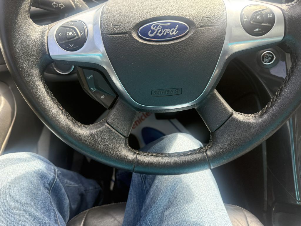 2015 Ford Escape Image 11