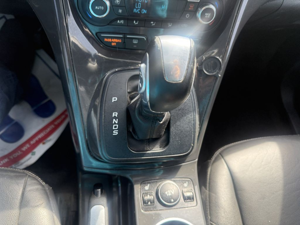 2015 Ford Escape Image 16
