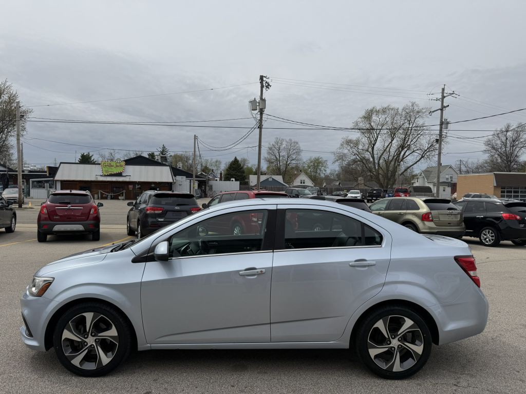 2017 Chevrolet Sonic Image 5