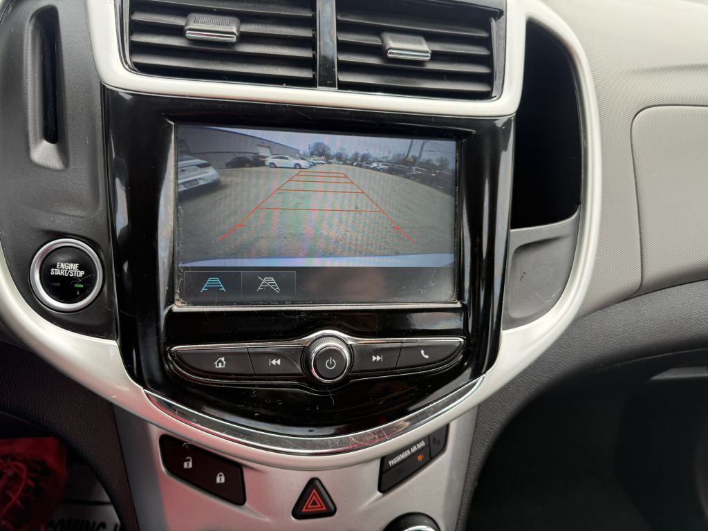 2017 Chevrolet Sonic Image 14