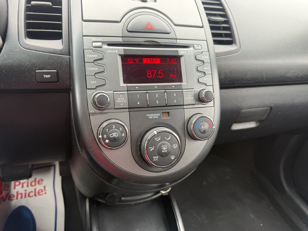 2011 Kia Soul Image 13