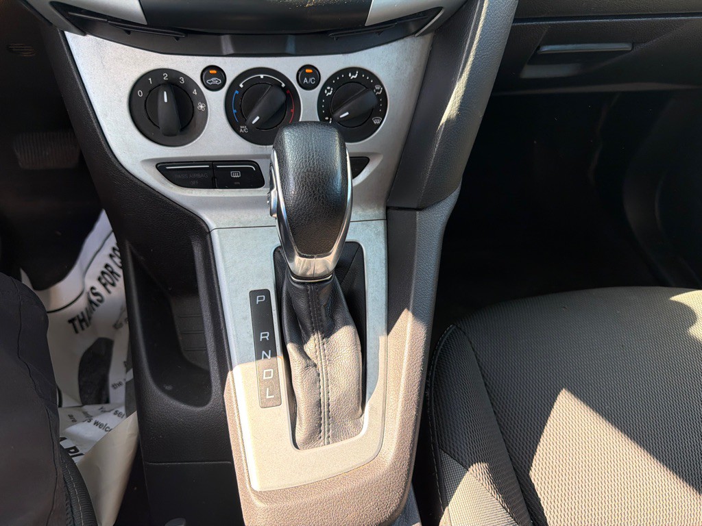 2014 Ford Focus Image 17