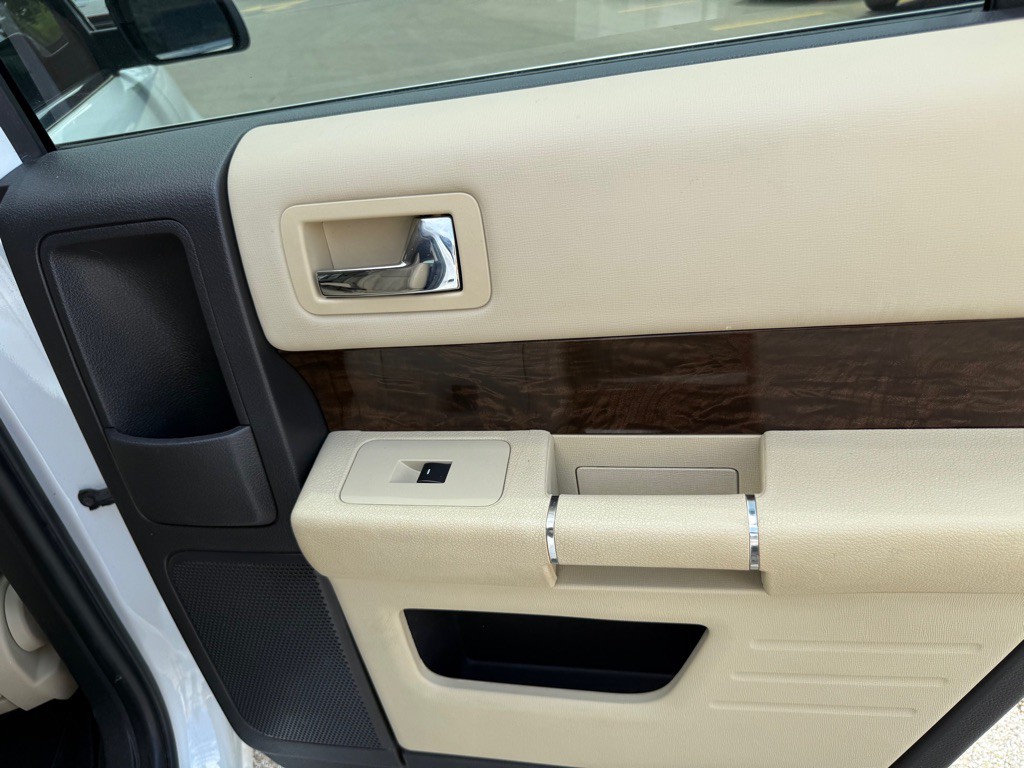2016 Ford Flex Image 20