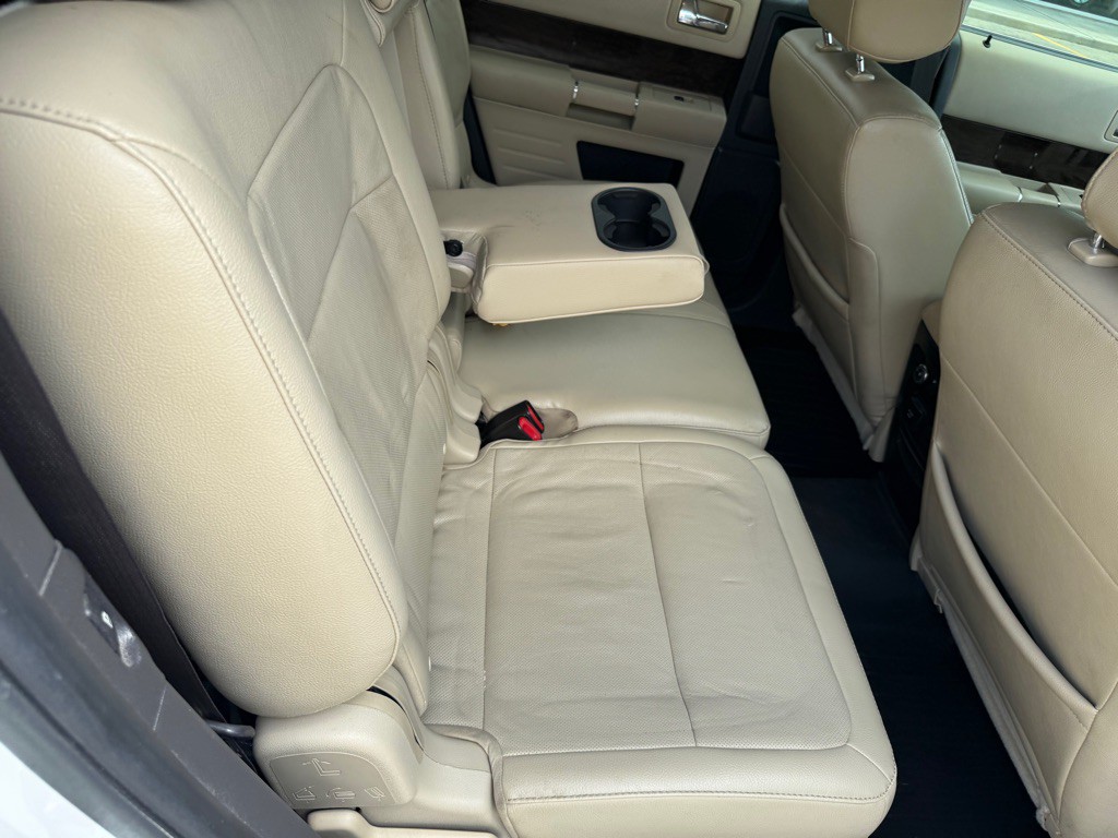2016 Ford Flex Image 21