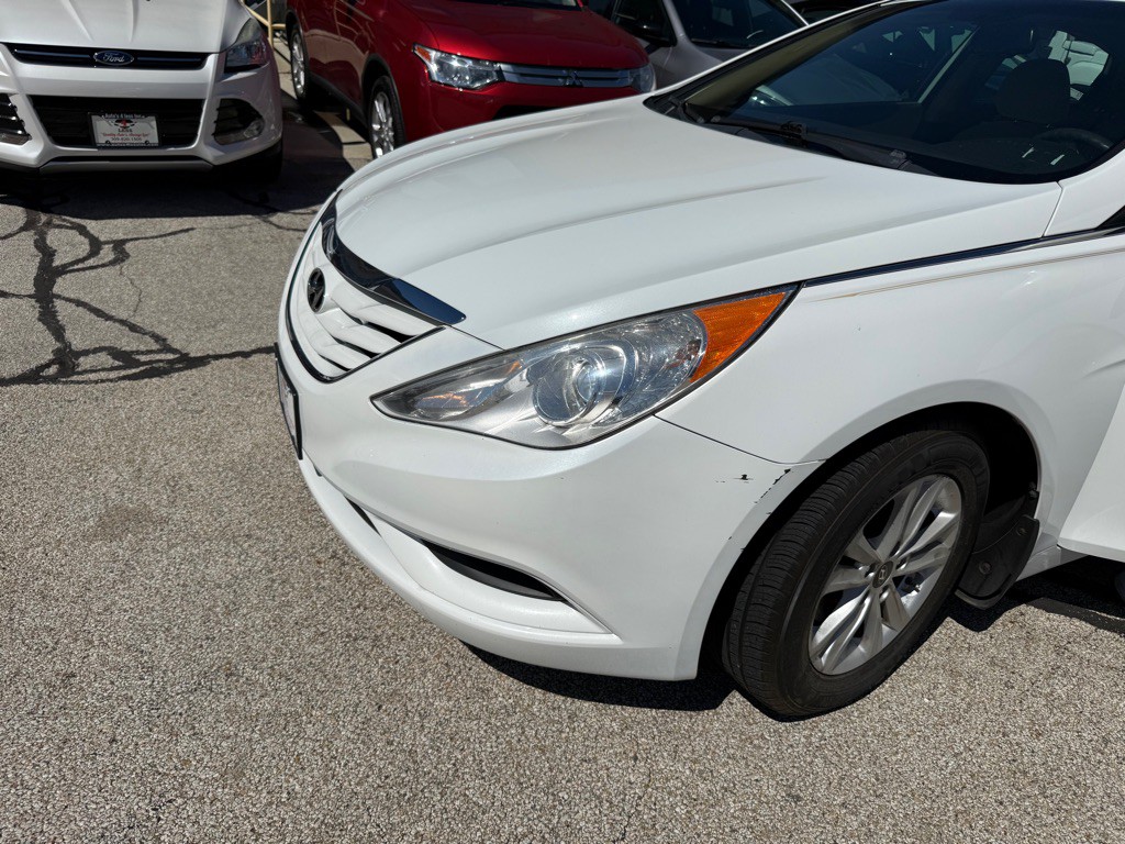 2013 Hyundai Sonata Image 19