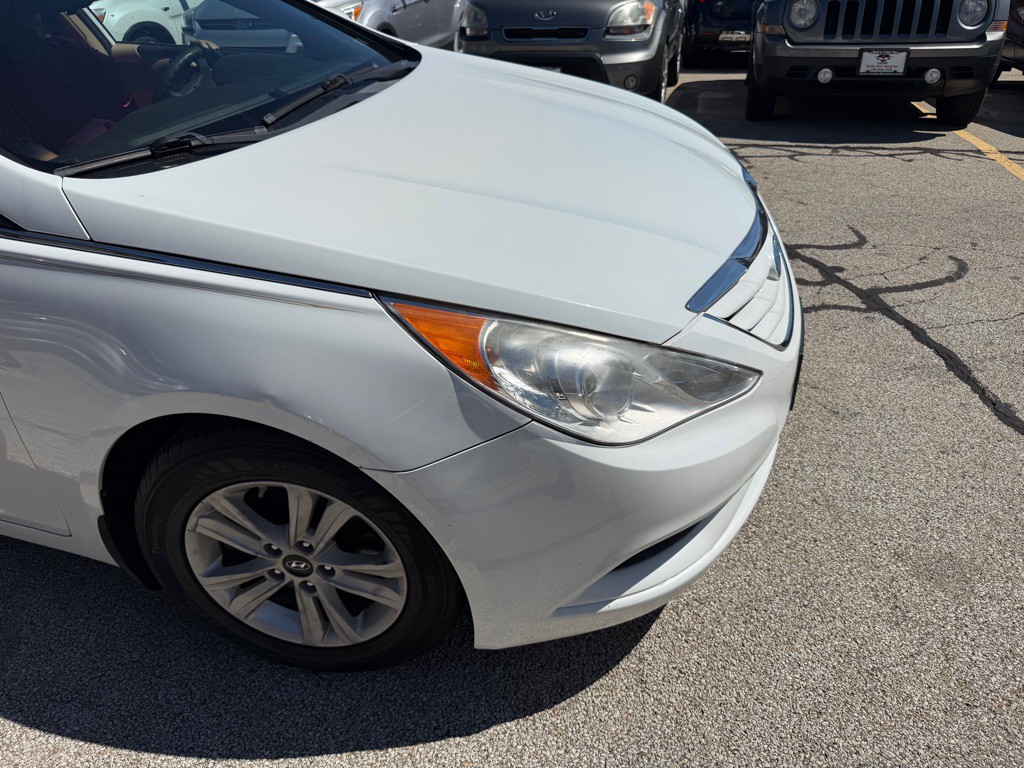 2013 Hyundai Sonata Image 20
