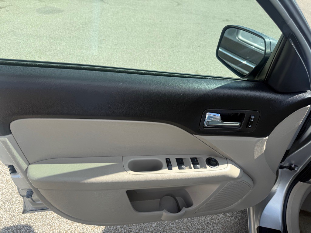 2009 Ford Fusion Image 6