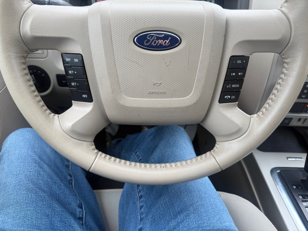2012 Ford Escape Image 12