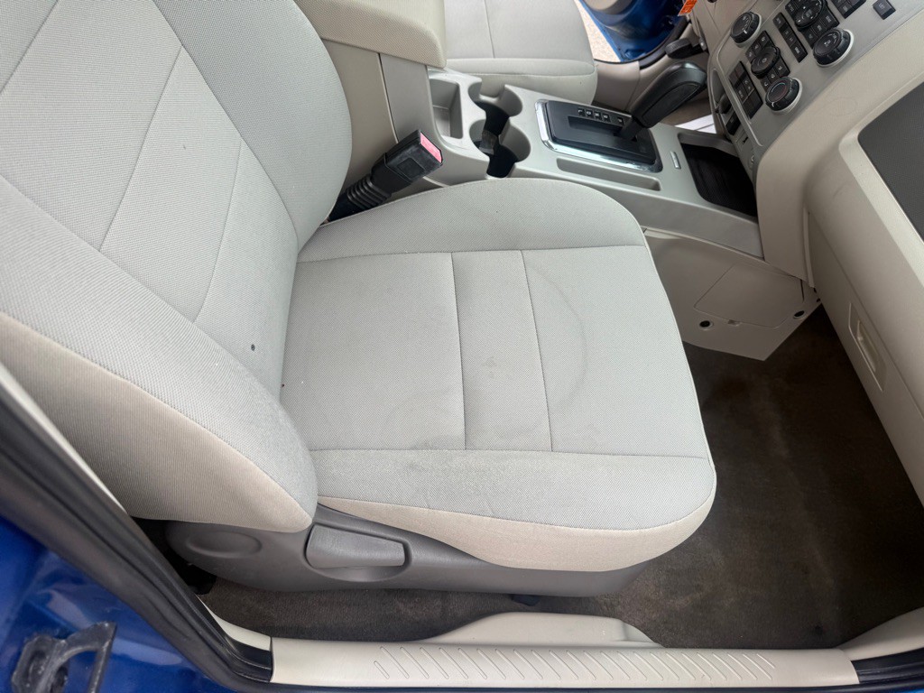 2012 Ford Escape Image 21