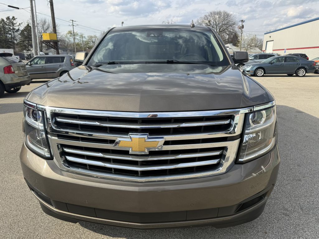 2016 Chevrolet Tahoe Image 2