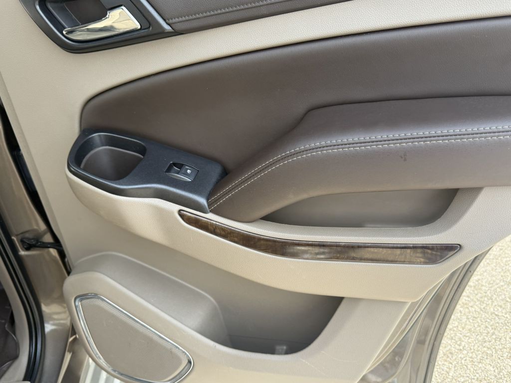 2016 Chevrolet Tahoe Image 20