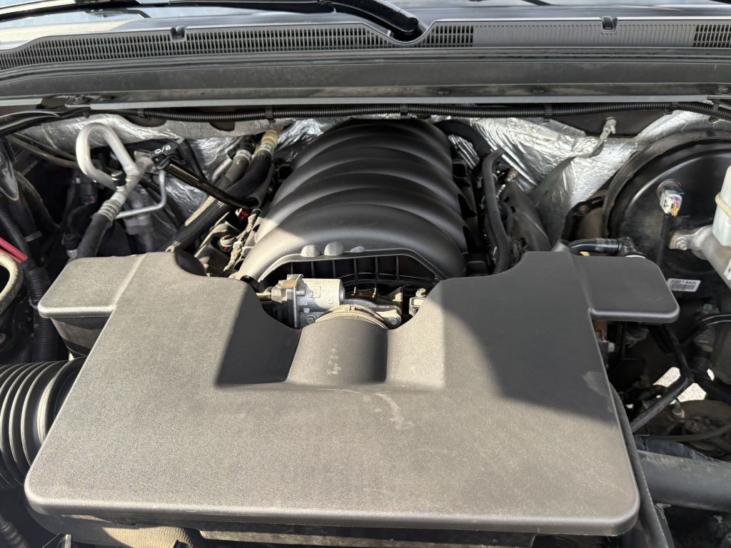 2016 Chevrolet Tahoe Image 24