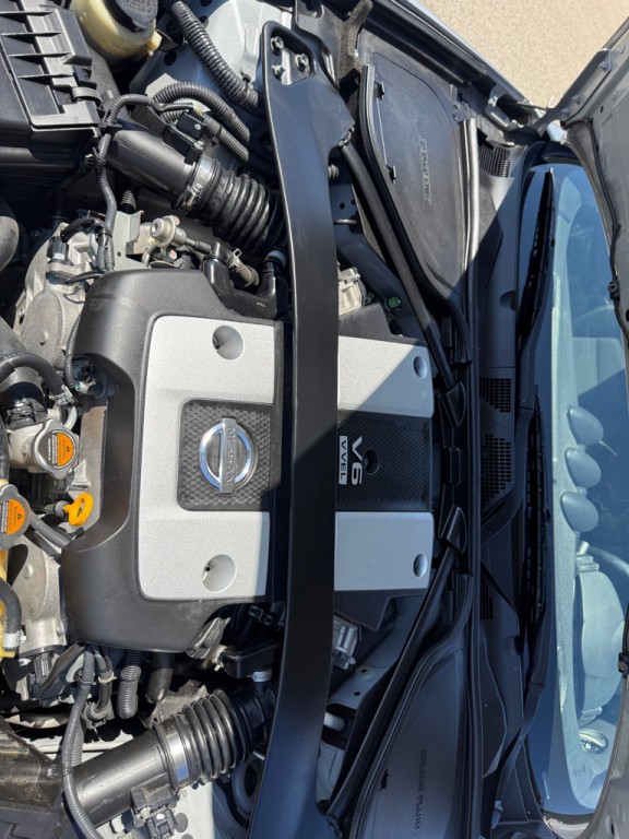 2015 Nissan 370Z Image 20