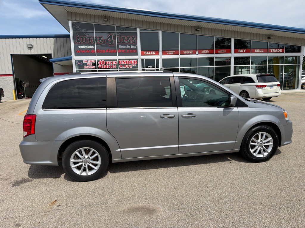 2018 Dodge Grand Caravan Image 2