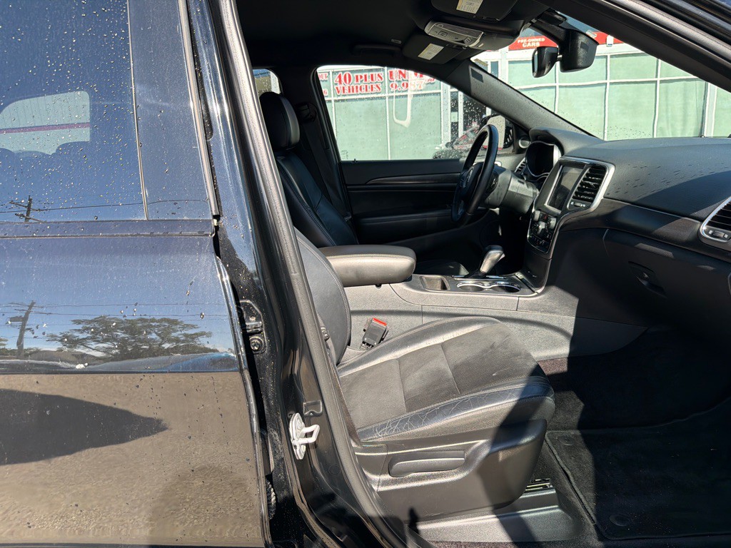 2018 Jeep Grand Cherokee Image 9