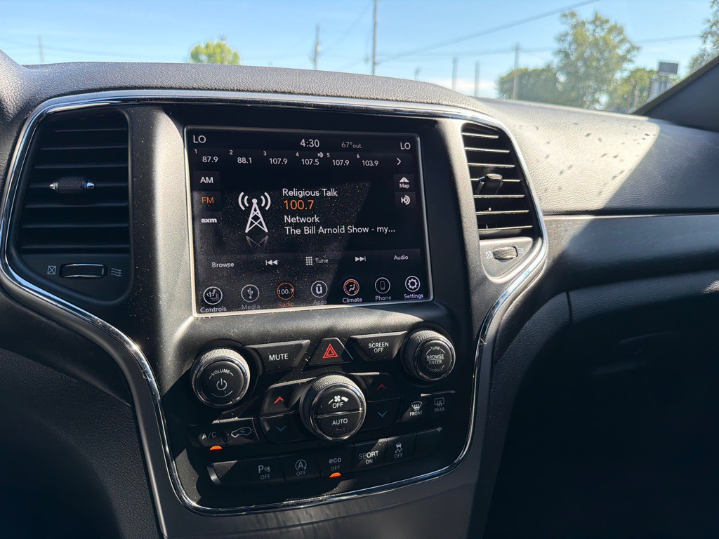 2018 Jeep Grand Cherokee Image 16