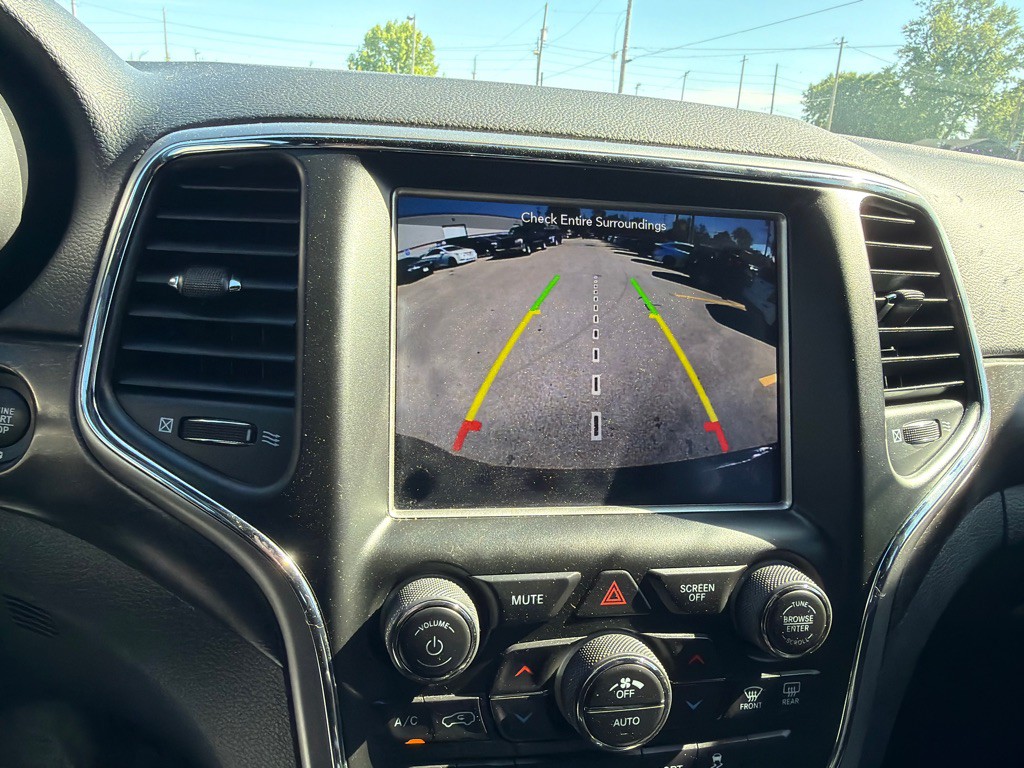 2018 Jeep Grand Cherokee Image 17