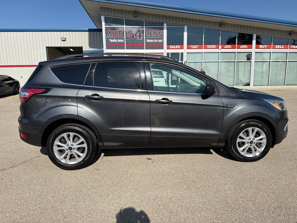 2018 Ford Escape Image 1