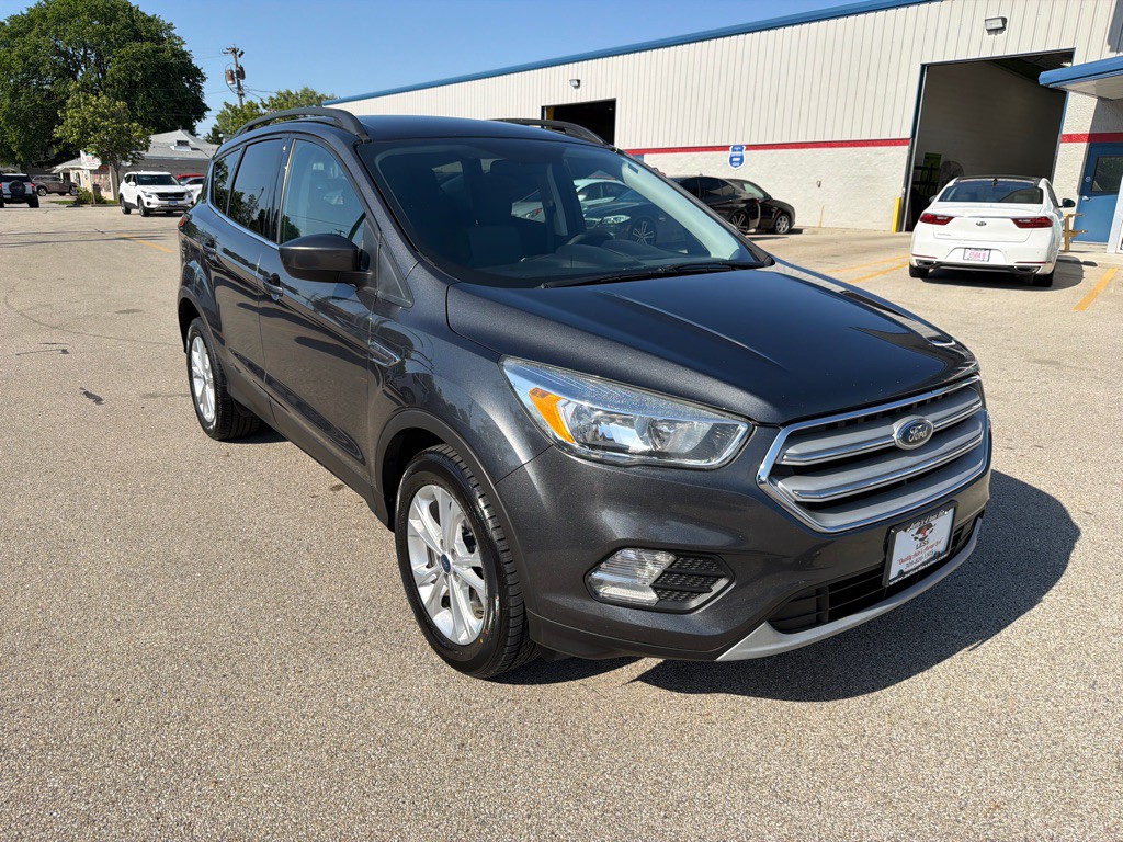2018 Ford Escape Image 2