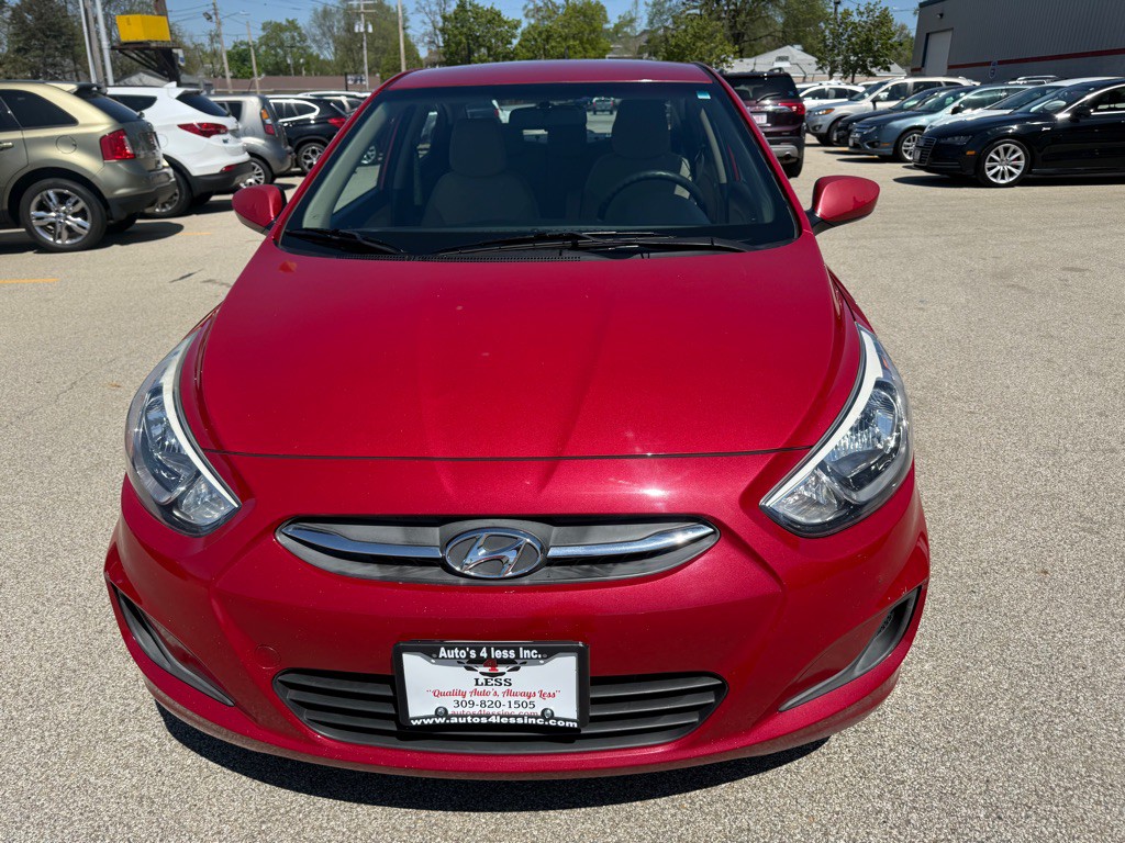 2016 Hyundai Accent Image 3