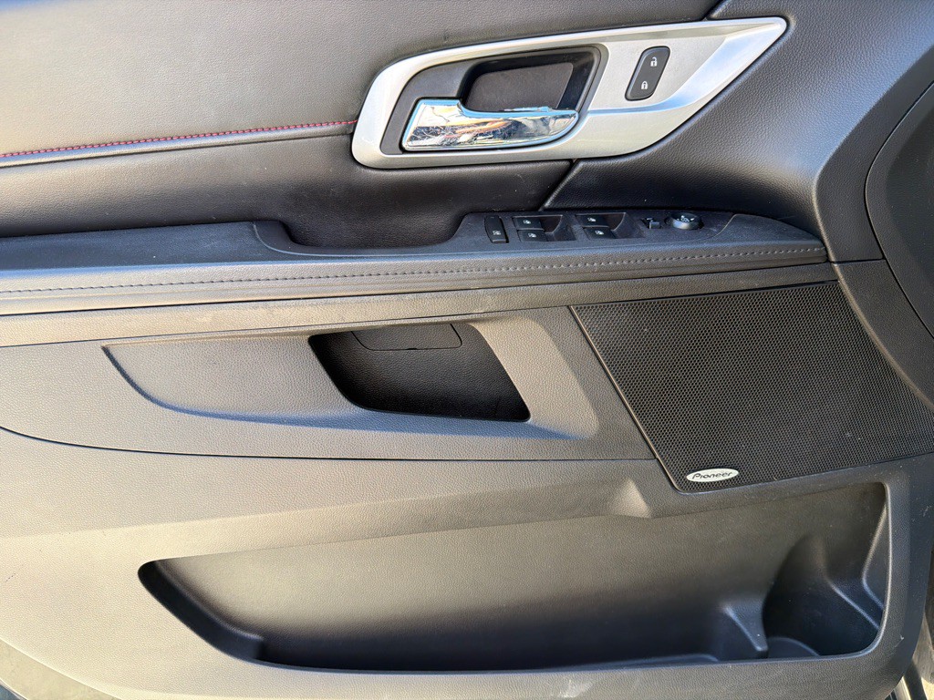 2017 GMC Terrain Image 12