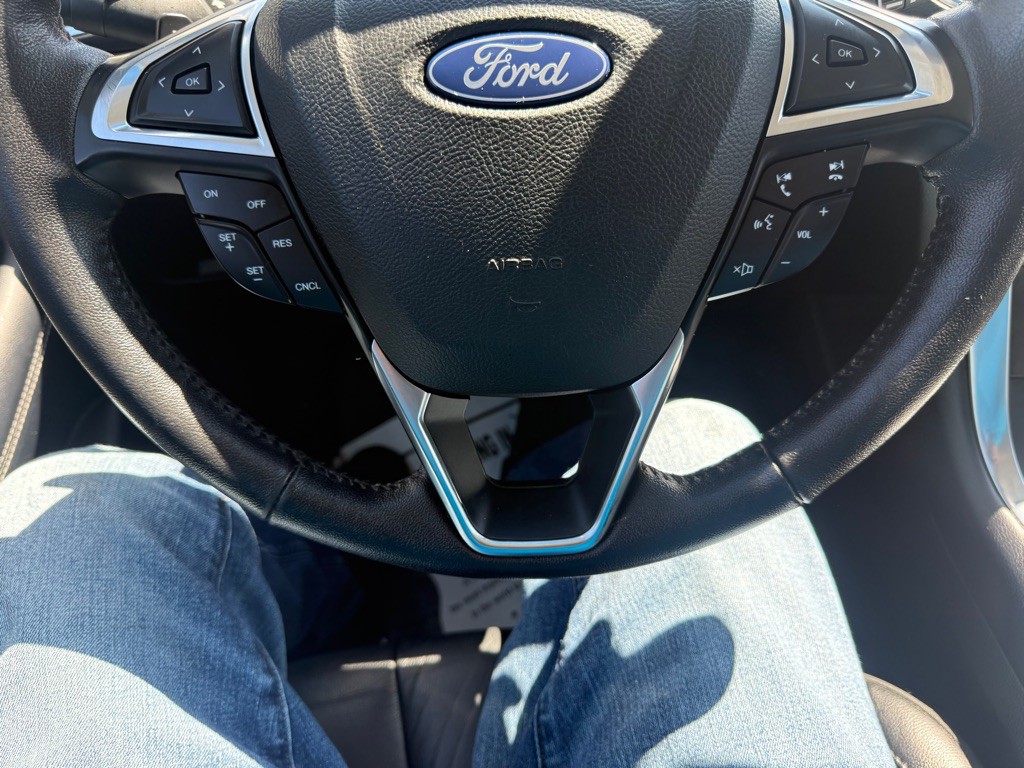 2018 Ford Edge Image 11