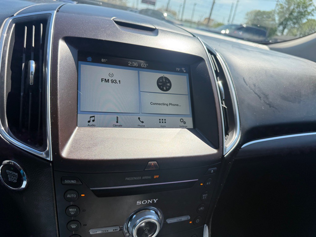 2018 Ford Edge Image 13