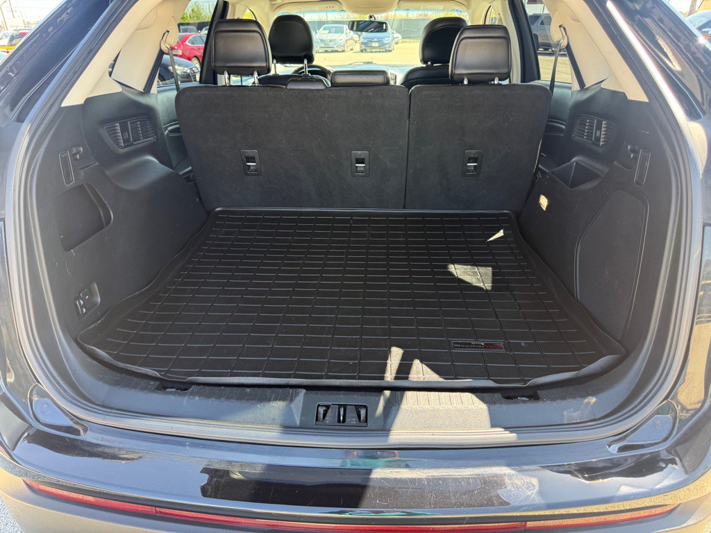 2018 Ford Edge Image 19