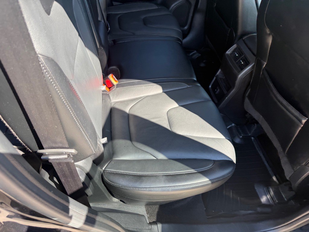 2018 Ford Edge Image 21