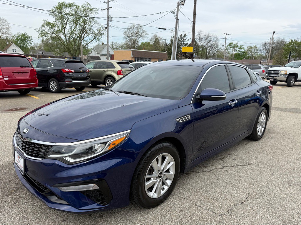 2019 Kia Optima Image 4