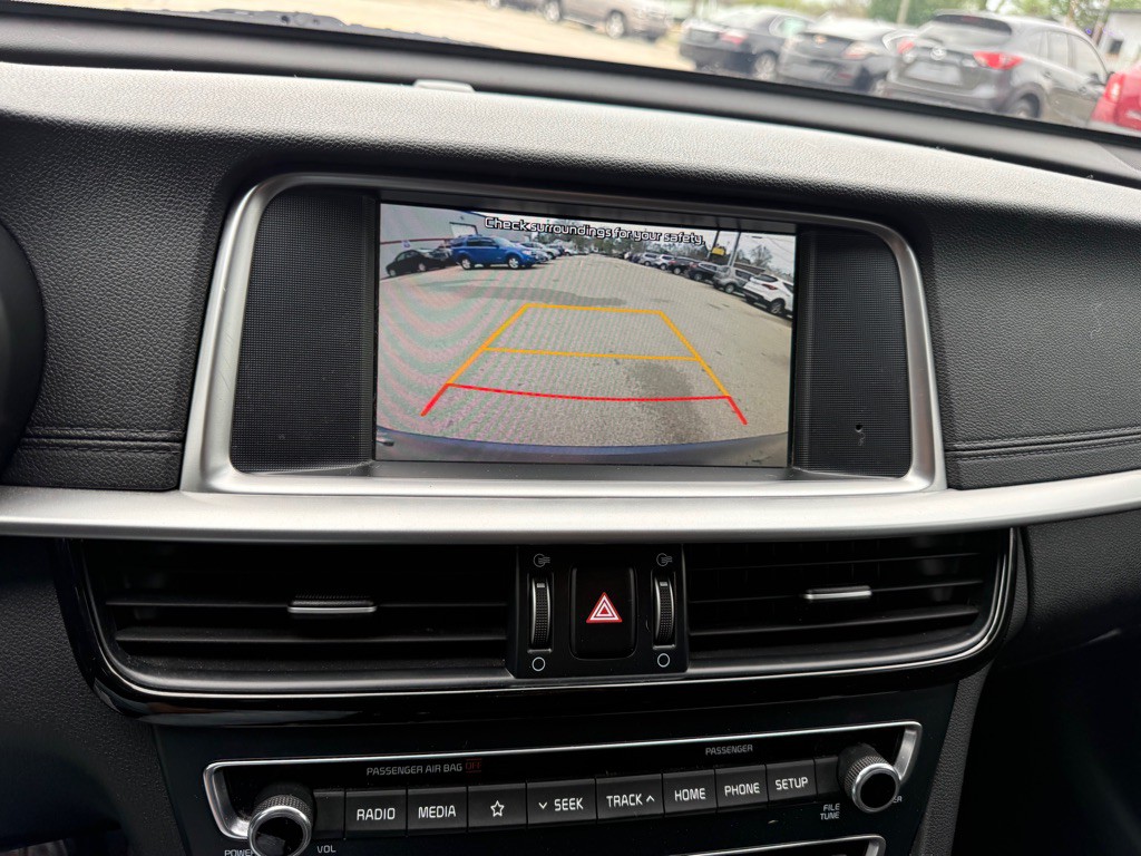 2019 Kia Optima Image 14