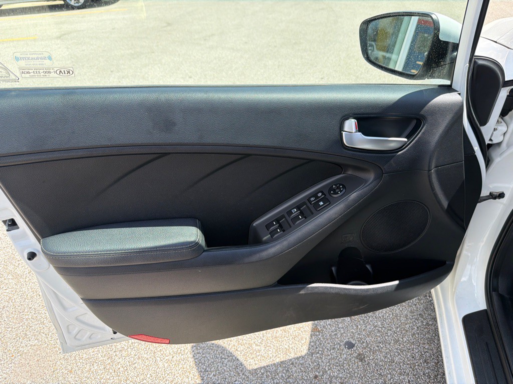 2017 Kia Forte Image 10