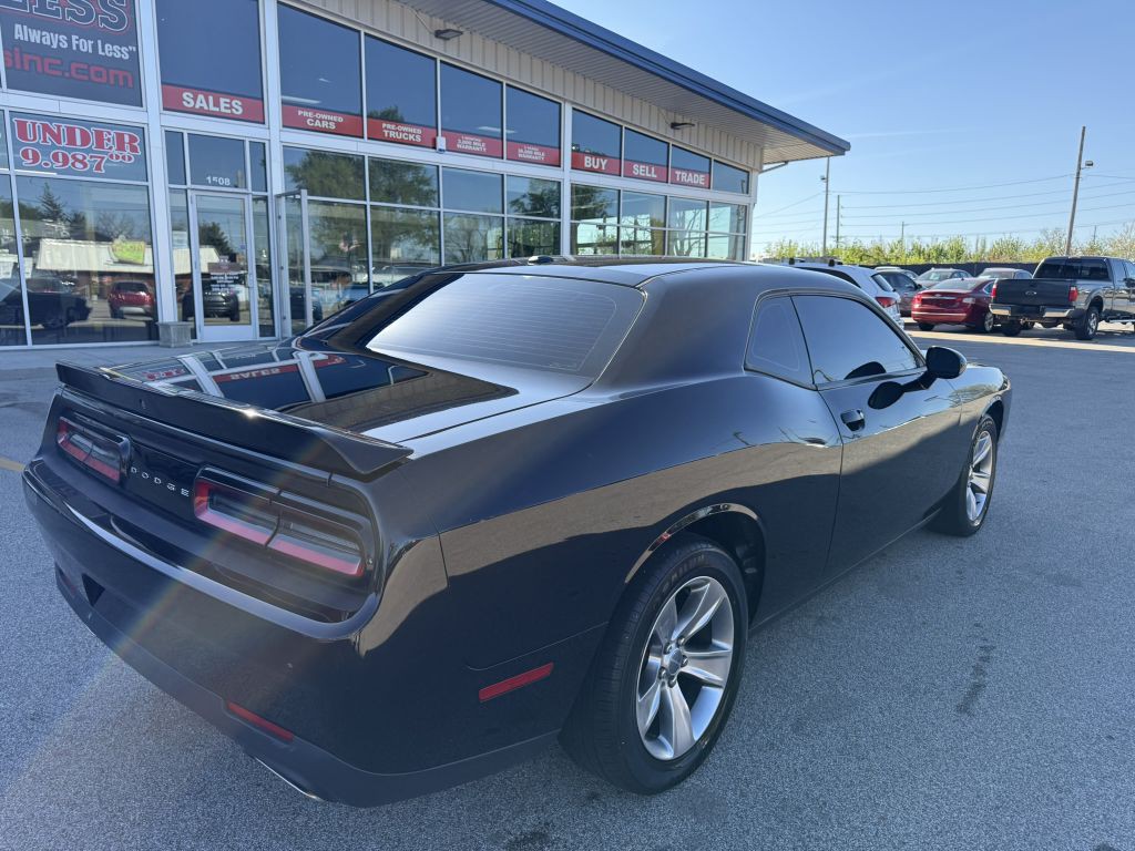 2018 Dodge Challenger Image 9
