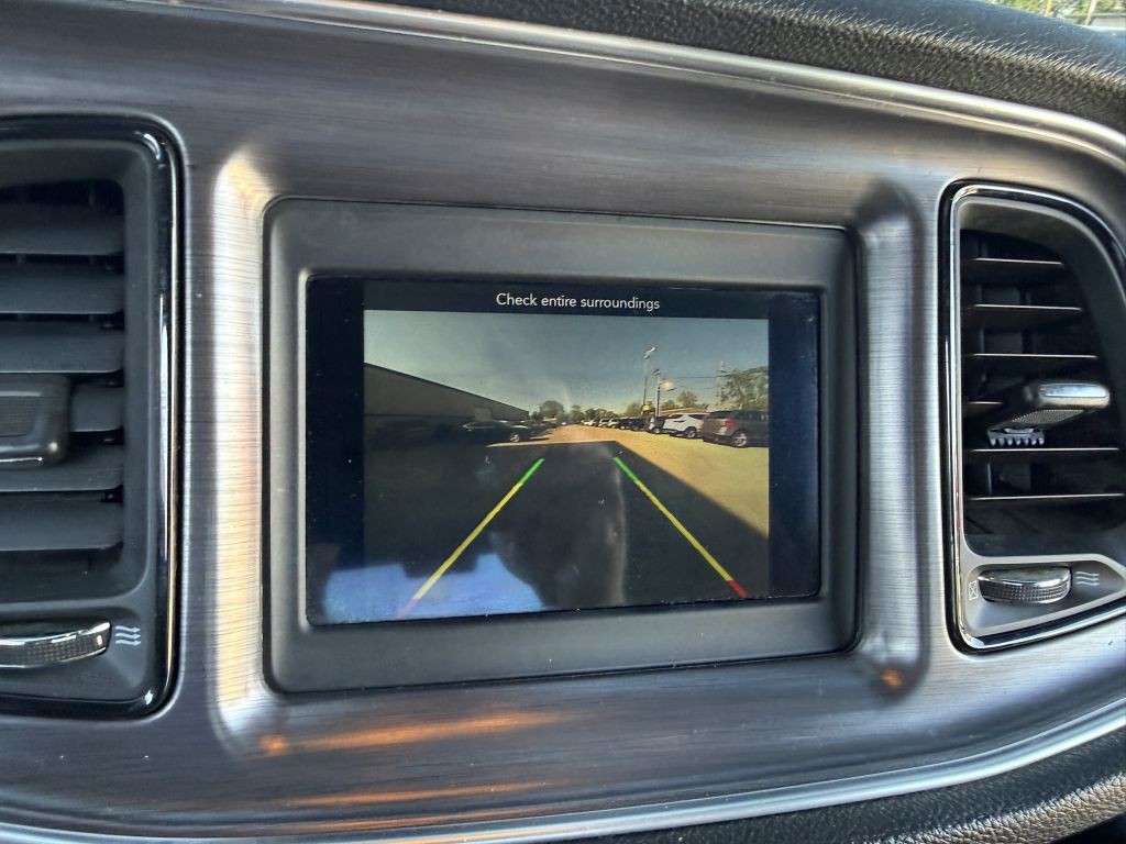 2018 Dodge Challenger Image 10