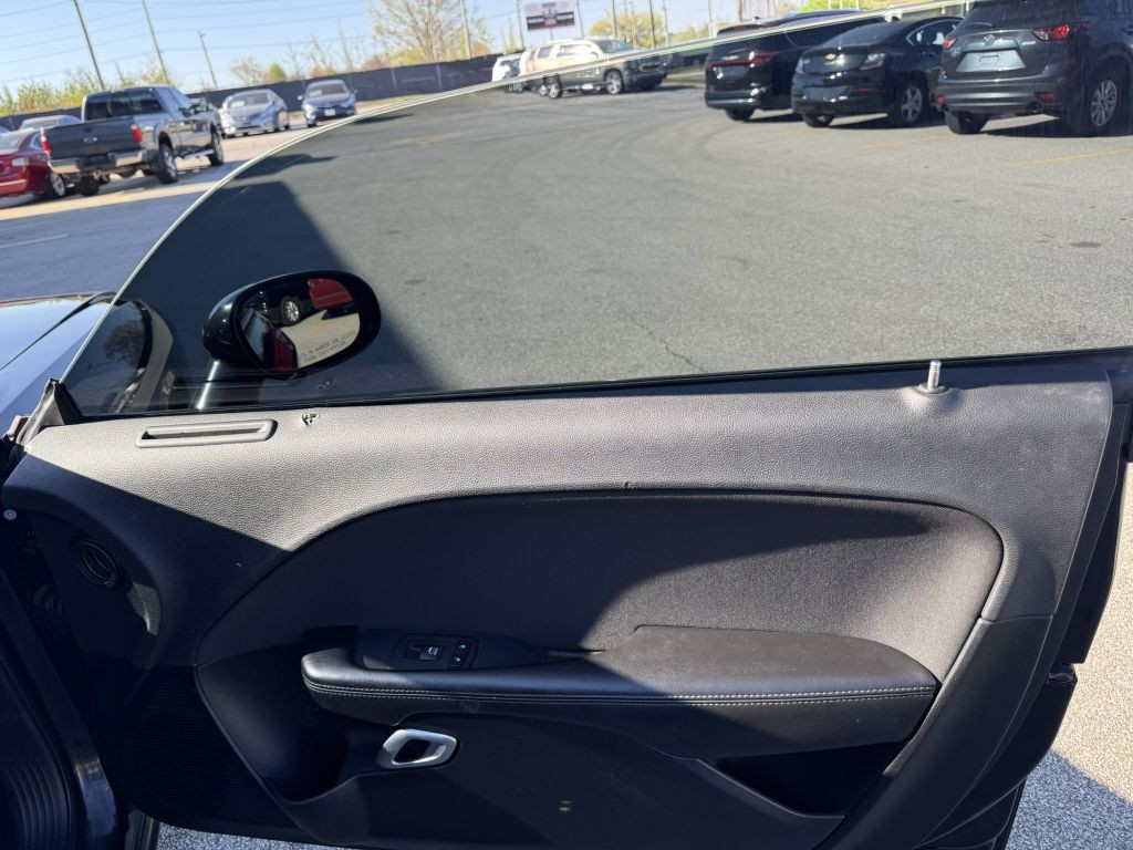 2018 Dodge Challenger Image 12