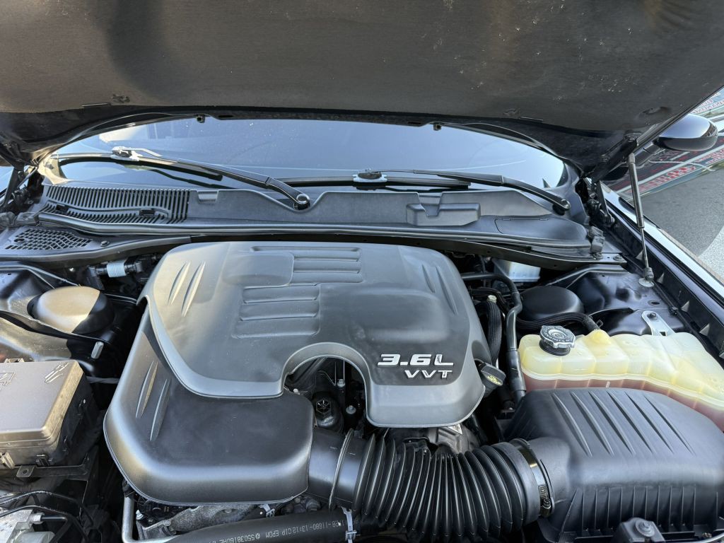2018 Dodge Challenger Image 18
