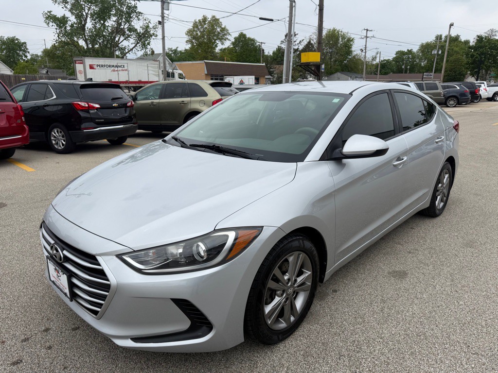 2018 Hyundai Elantra Image 4