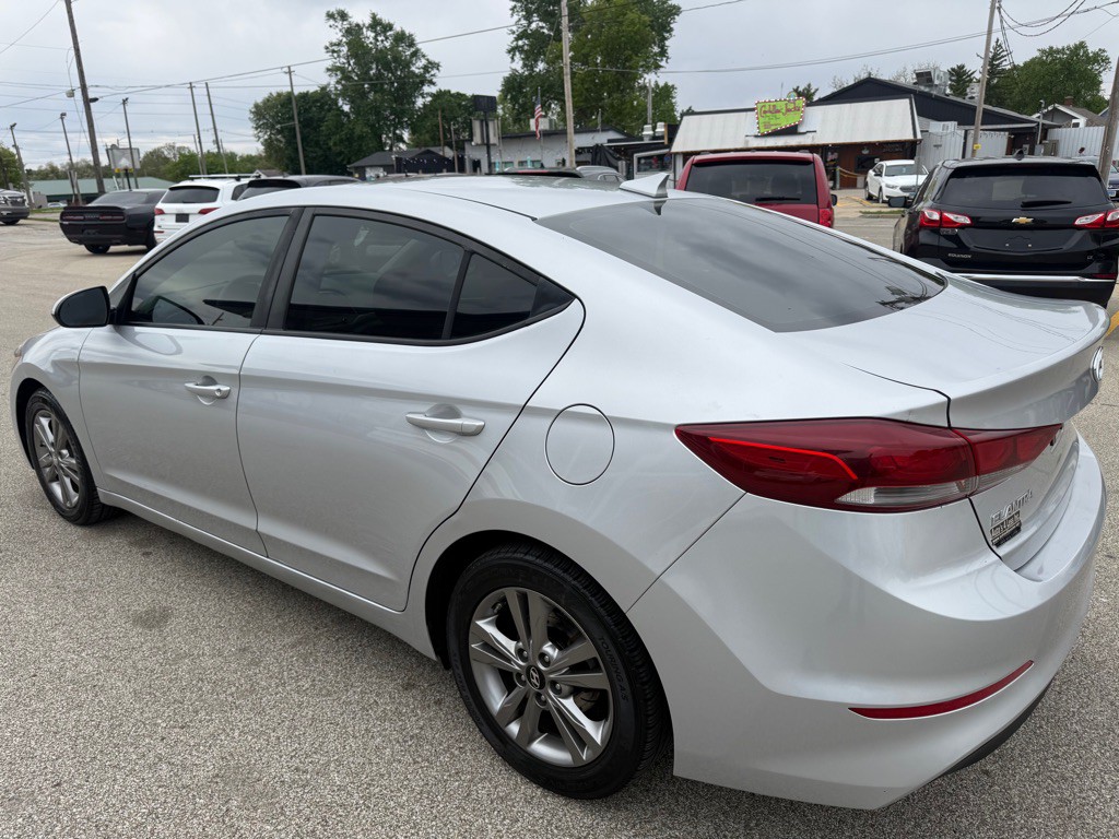 2018 Hyundai Elantra Image 6