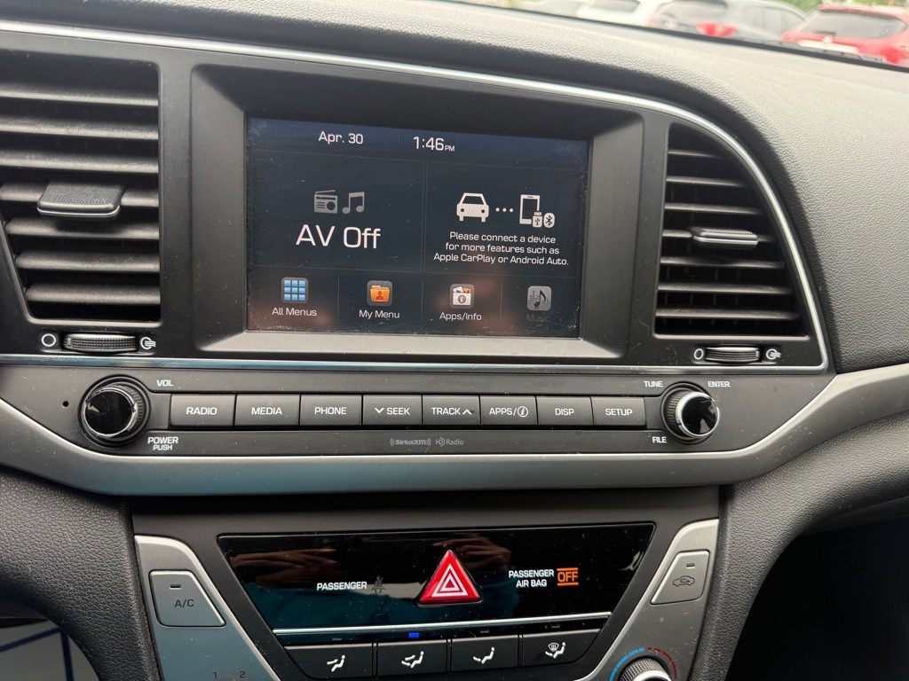 2018 Hyundai Elantra Image 13