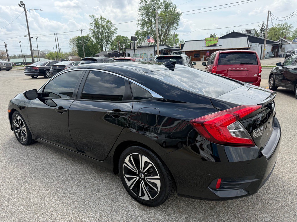 2017 Honda Civic Image 6