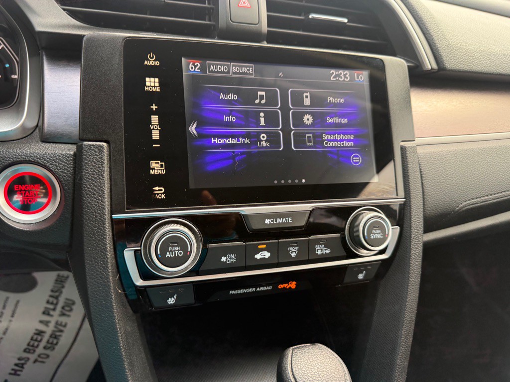 2017 Honda Civic Image 14